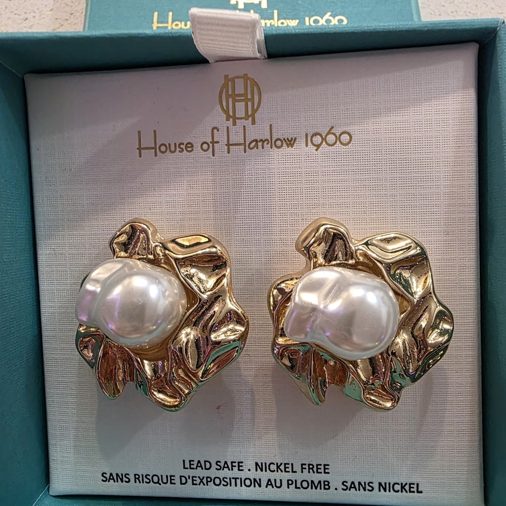House of Harlow 1960 Gold Floral Pearl Earrings